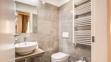 Chambre Double Ăconomique | Salle de bain