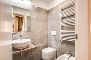 Chambre Double Économique | Salle de bain