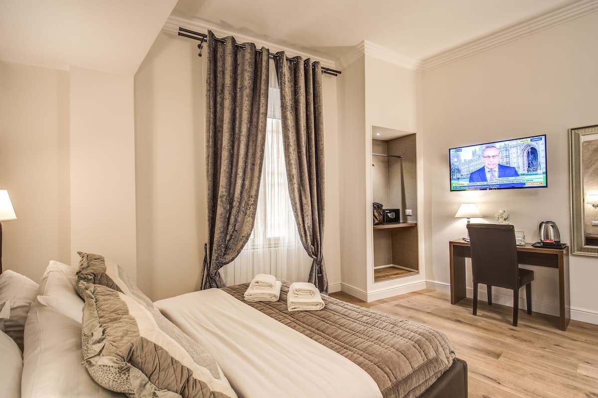 Doppia Economy | Minibar, una cassaforte in camera, una scrivania, postazione laptop