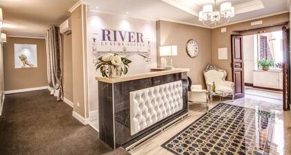 River Luxury Suites