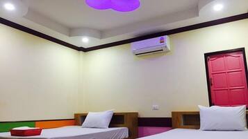 Standard Twin Room | Rollaway beds, free WiFi