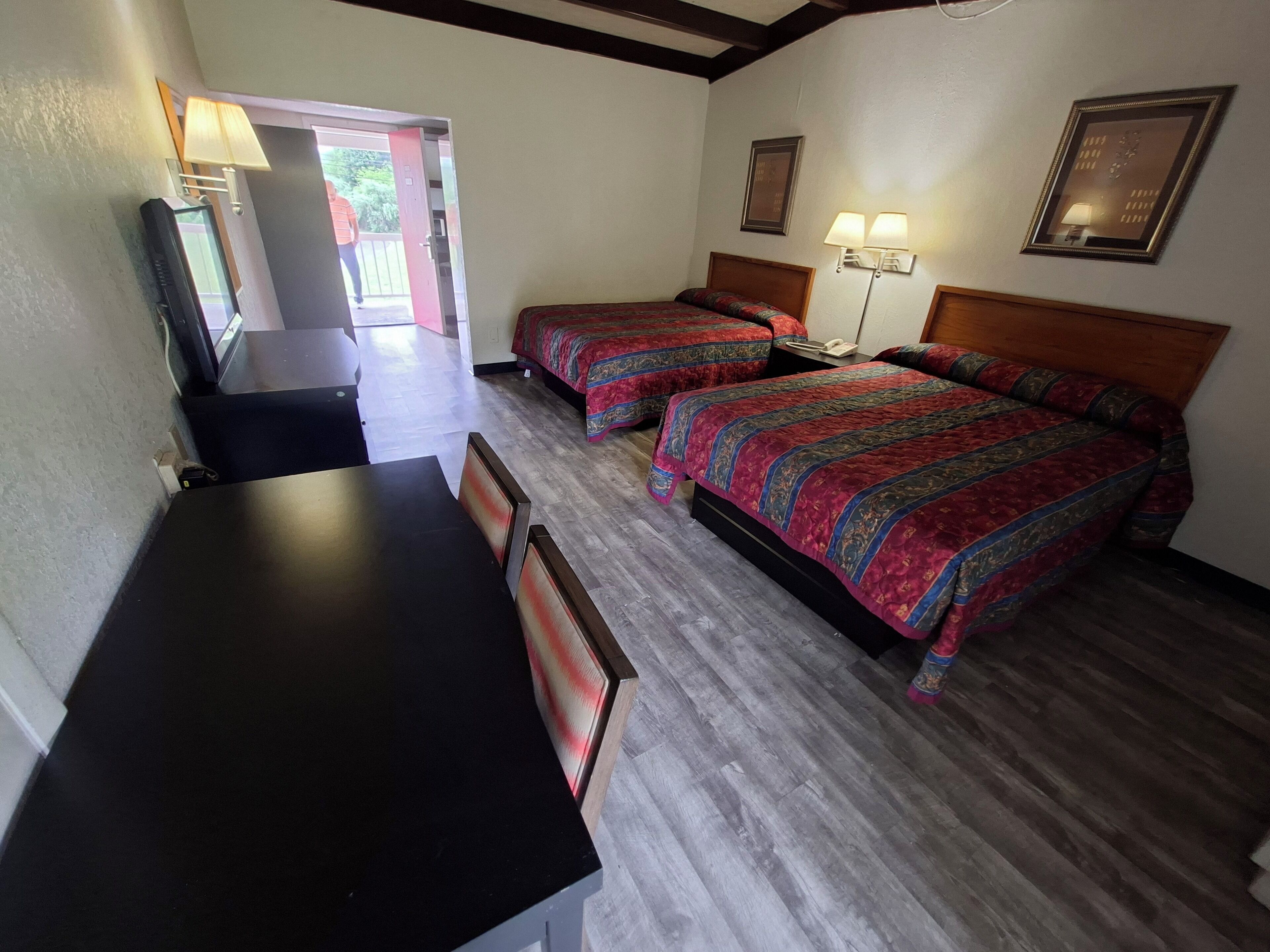 Room, Non Smoking (2 Full Beds)