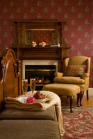 Classic Room, 1 King Bed, Private Bathroom (Room 2) | Living area | Flat-screen TV, fireplace, DVD player, iPod dock