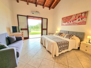 Classic Apartment, Accessible | 1 bedroom, premium bedding, iron/ironing board, free cots/infant beds - Agriturismo Saludi e Trigu (Iglesias)