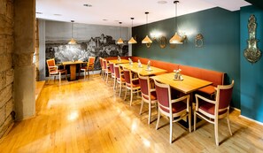 Desayuno bufé gratuito y diario