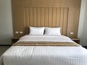 Executive Suite with Bathtub  | Cortinas opacas y wifi gratis
