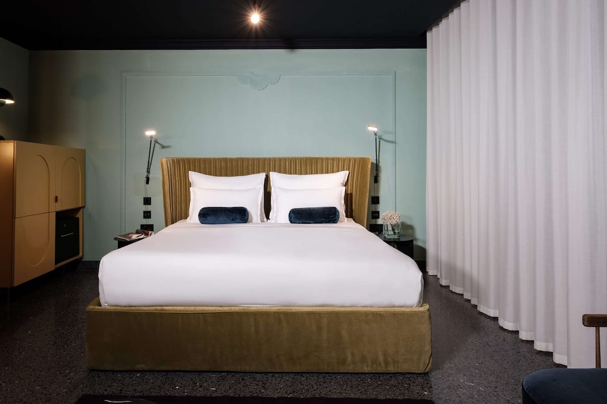 Comfort Double or Twin Room, 1 Double Bed | Minibar, in-room safe, desk, soundproofing