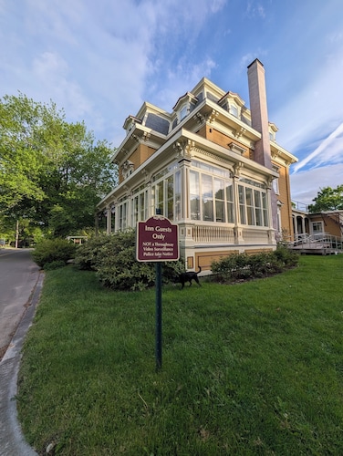 Rockland Talbot House