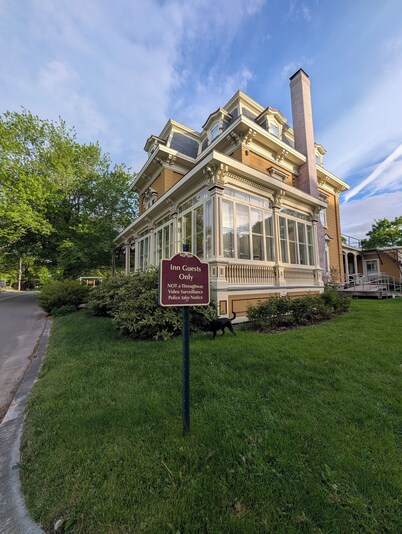 Rockland Talbot House