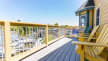 Suite, cucina | Vista del balcone