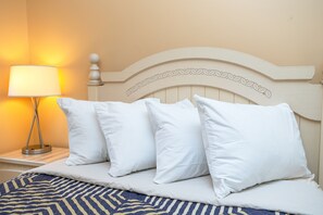 Two Bedroom Queen/Jetted Tub Suite 21 | Hypo-allergenic bedding, desk, blackout curtains, iron/ironing board - Bridge Inn (Michigan City)