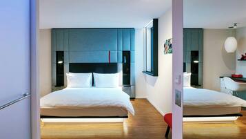 Habitación, 1 cama King size (Mobility Accessible, Roll-In Shower) | Ropa de cama de alta calidad y camas con pillow-top