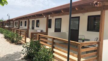 Firemannsrom – familie, ikke-røyk, hageområde | Terrasse/patio