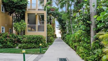 Enceinte de lâhĂ©bergement