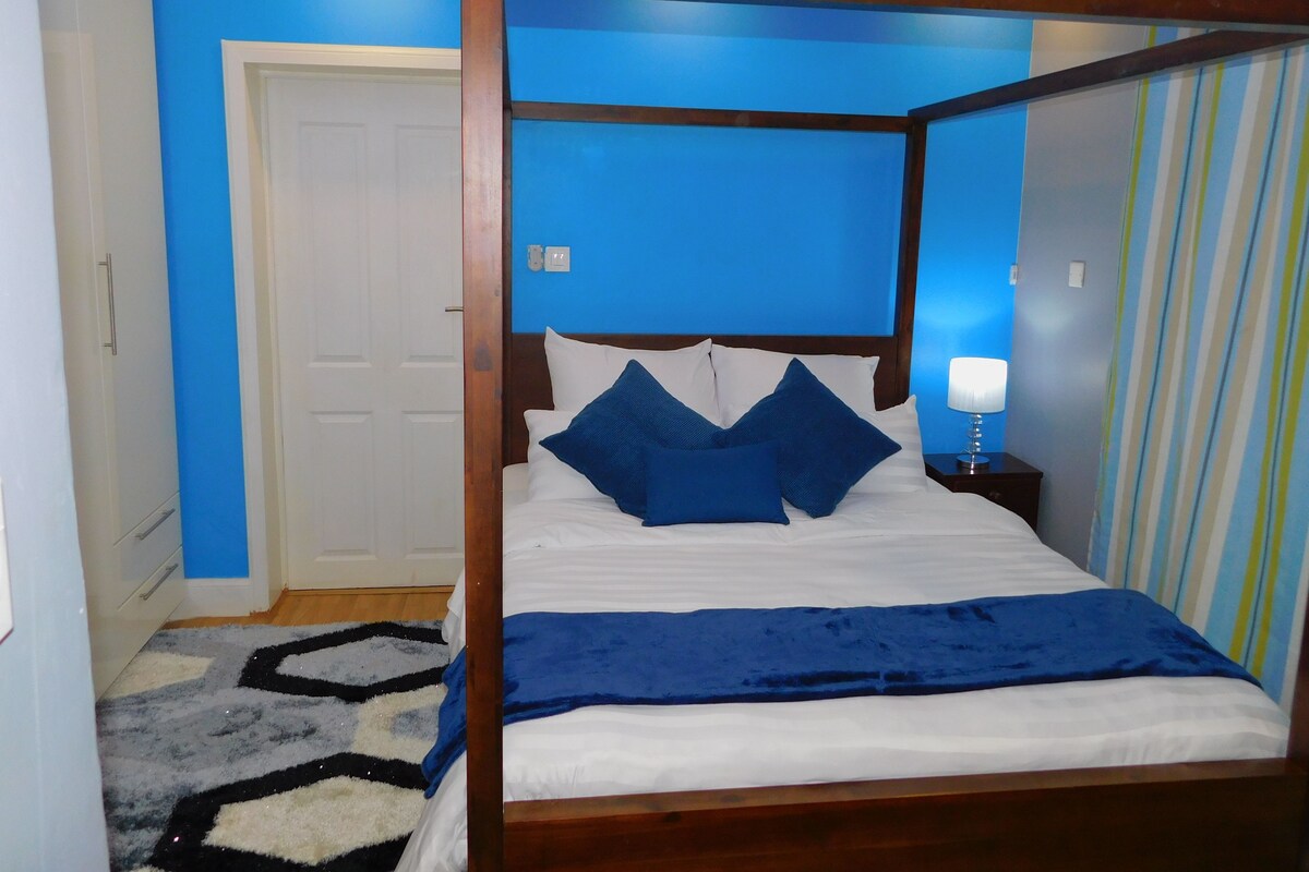 Executive Double Room, 1 Queen Bed, Courtyard View | 1 bedroom, Egyptian cotton sheets, premium bedding, down comforters