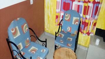 Standard Room | Living area | TV