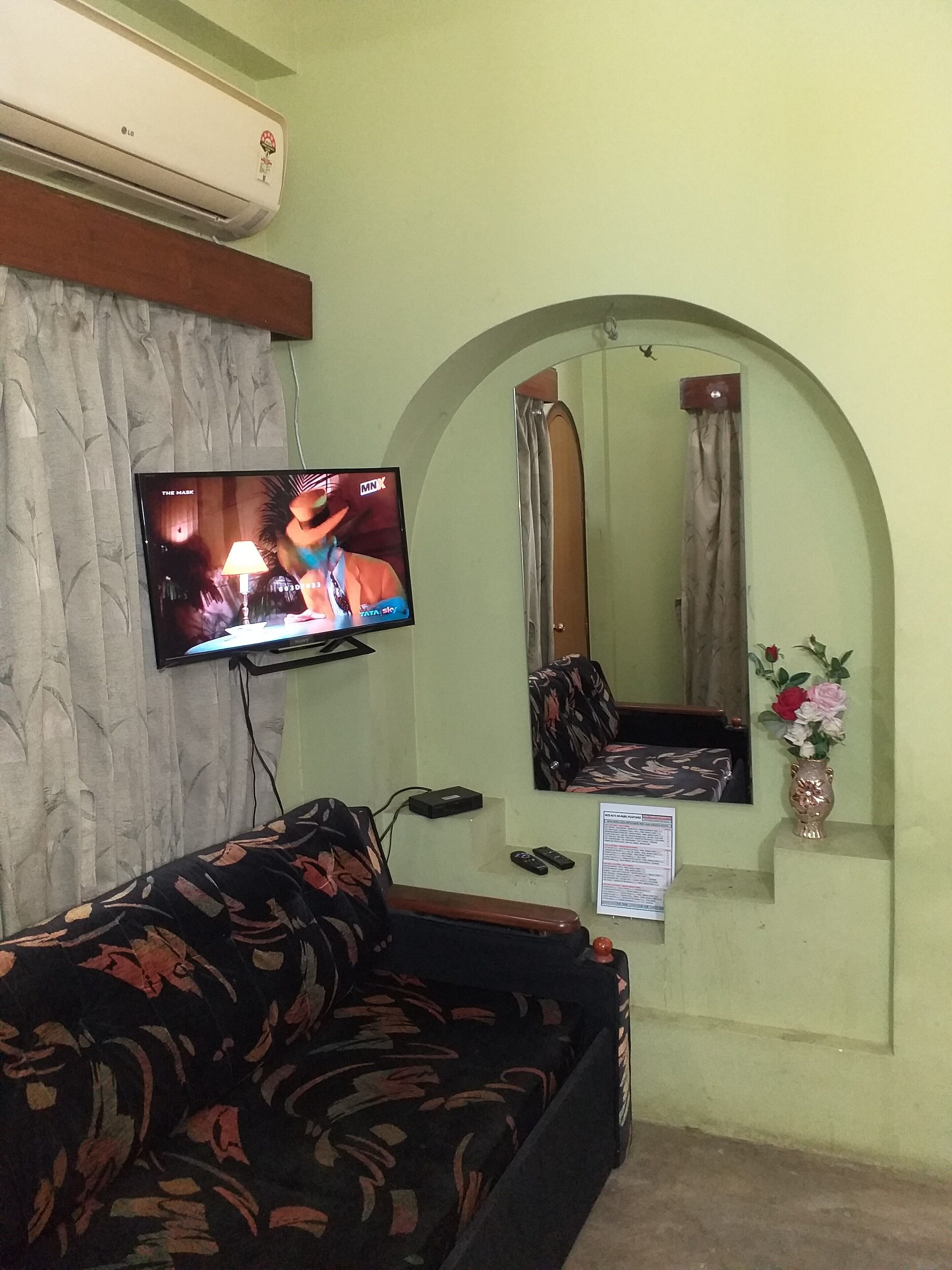 13 habitaciones, ropa de cama de alta calidad y wifi gratis 