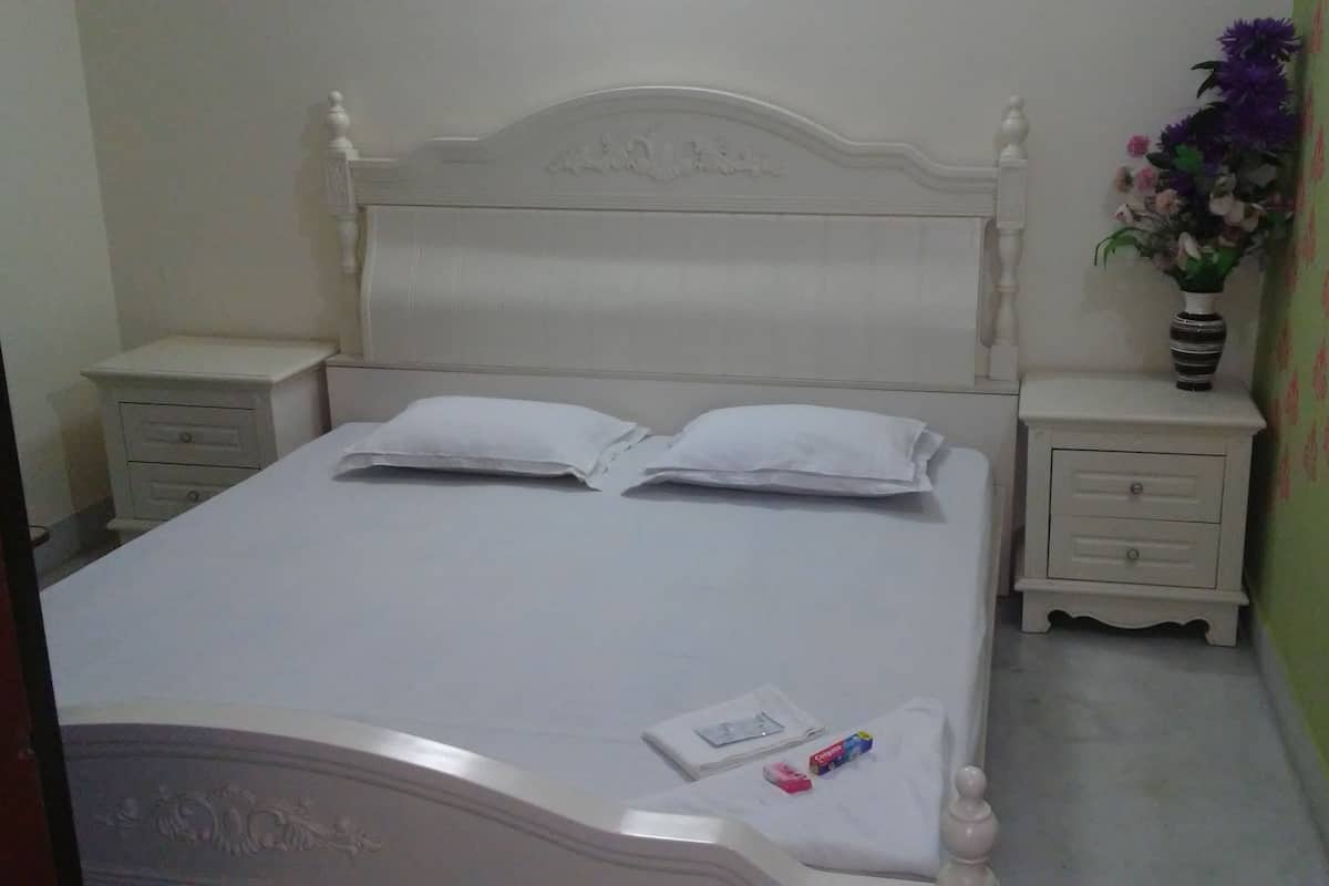 13 camere, biancheria da letto di alta qualità, Wi-Fi gratuito