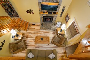 TV, fireplace, DVD player