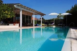 Piscine extérieure