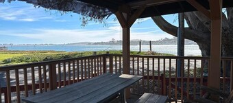 Harbor Cutie, Family Friendly, Nearby All Attractions, Playhouse & Outdoor Fun