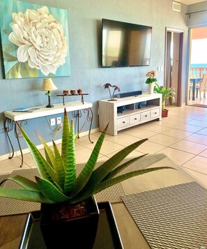 Unclassified image, 2 of 44, button - Create a Dream vacation in our Spectacular Wrap Around Condo! (Puerto Peñasco)