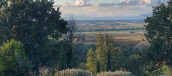 Fonte della Pace villa with swimming pool Fontanaro Property