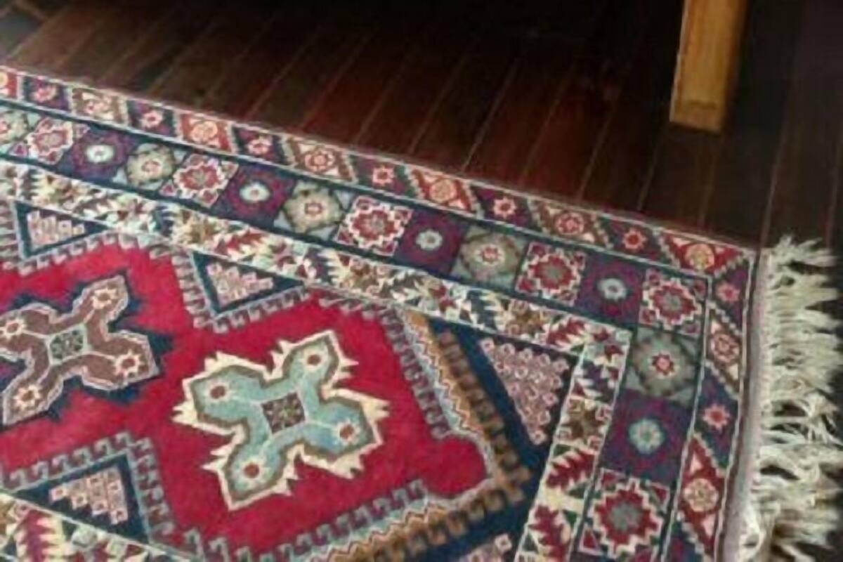 Habitación individual | Tabla de planchar con plancha, wifi gratis y ropa de cama