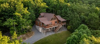 Nature Meets Comfort: Cabin with Fast WiFi, Hot Tub, Games, and Nature Trails!