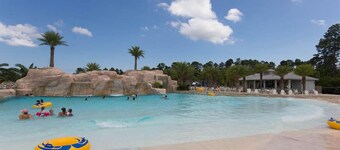 5 Star Luxury Wharf Condo 509 -  Book Now for Spring, Summer, and Fall!