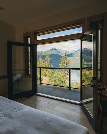 House, Private Bathroom, Lake View (Entire Home) | View from property. The Sentinel