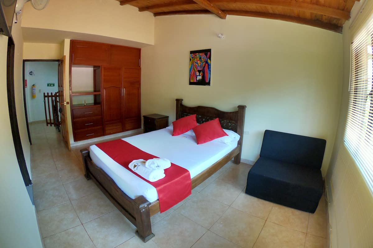 Free cots/infant beds, free rollaway beds, free WiFi, bed sheets