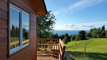 Hytte - flere senge - boblebad | Balkon