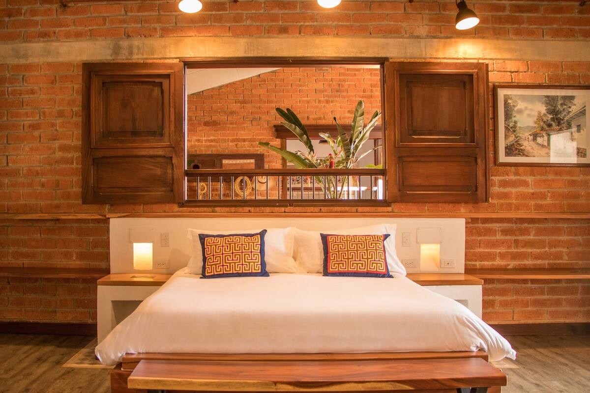 Premium bedding, pillow-top beds, in-room safe, individually decorated