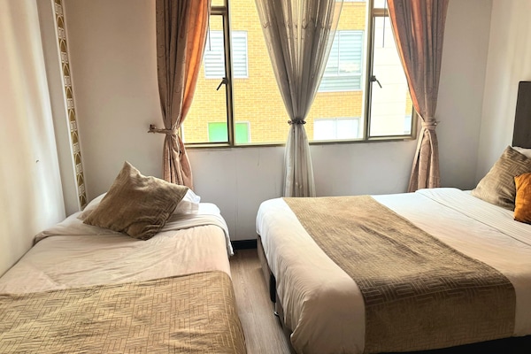 Wifi gratis y ropa de cama