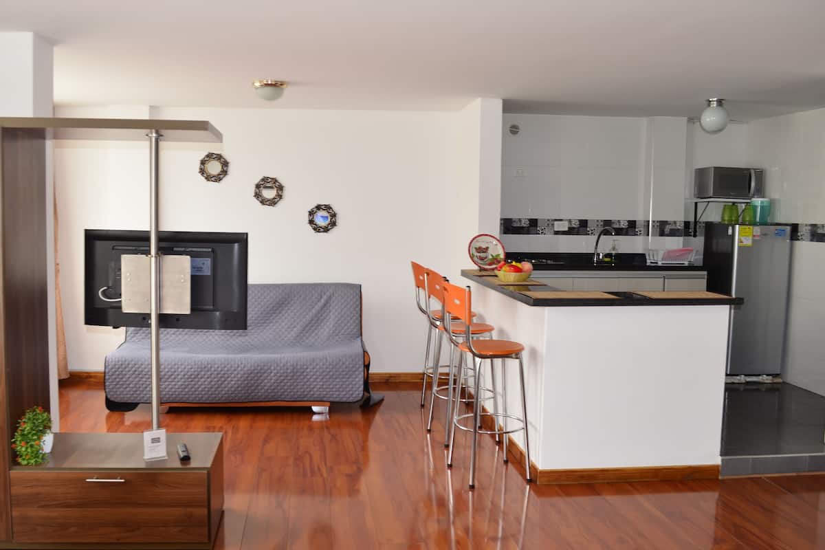 aparta estudio | 1 bedroom, free wifi, bed sheets