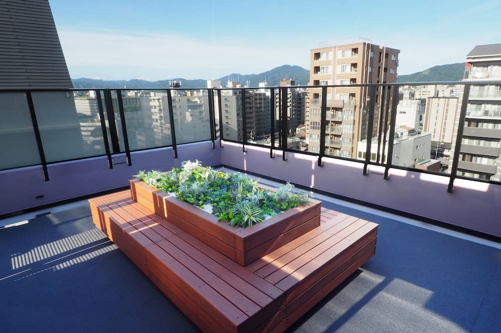 The Hedistar Hotel Kyoto Nijo Comic&Books