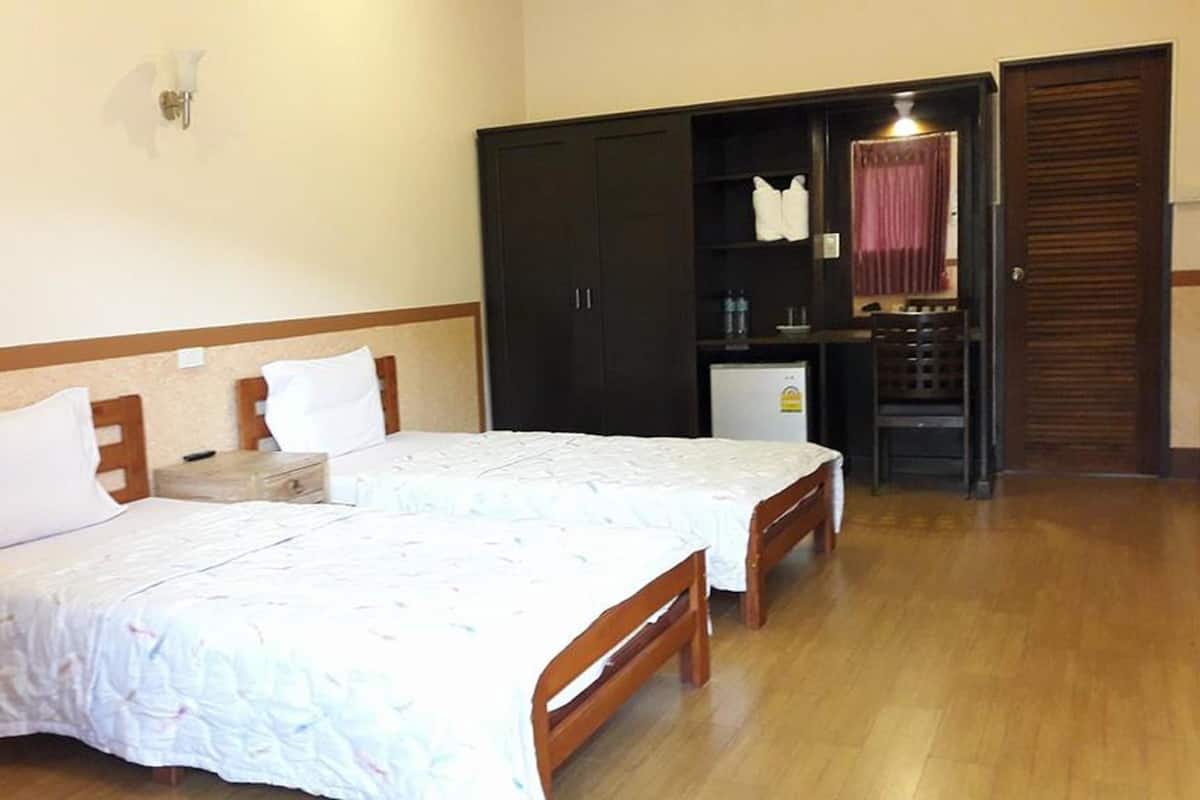 Standard Twin Room | Rollaway beds (surcharge), WiFi (free)