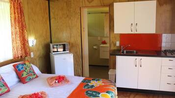 Studio | Chambres insonorisées, fer et planche à repasser, Wi-Fi, draps fournis