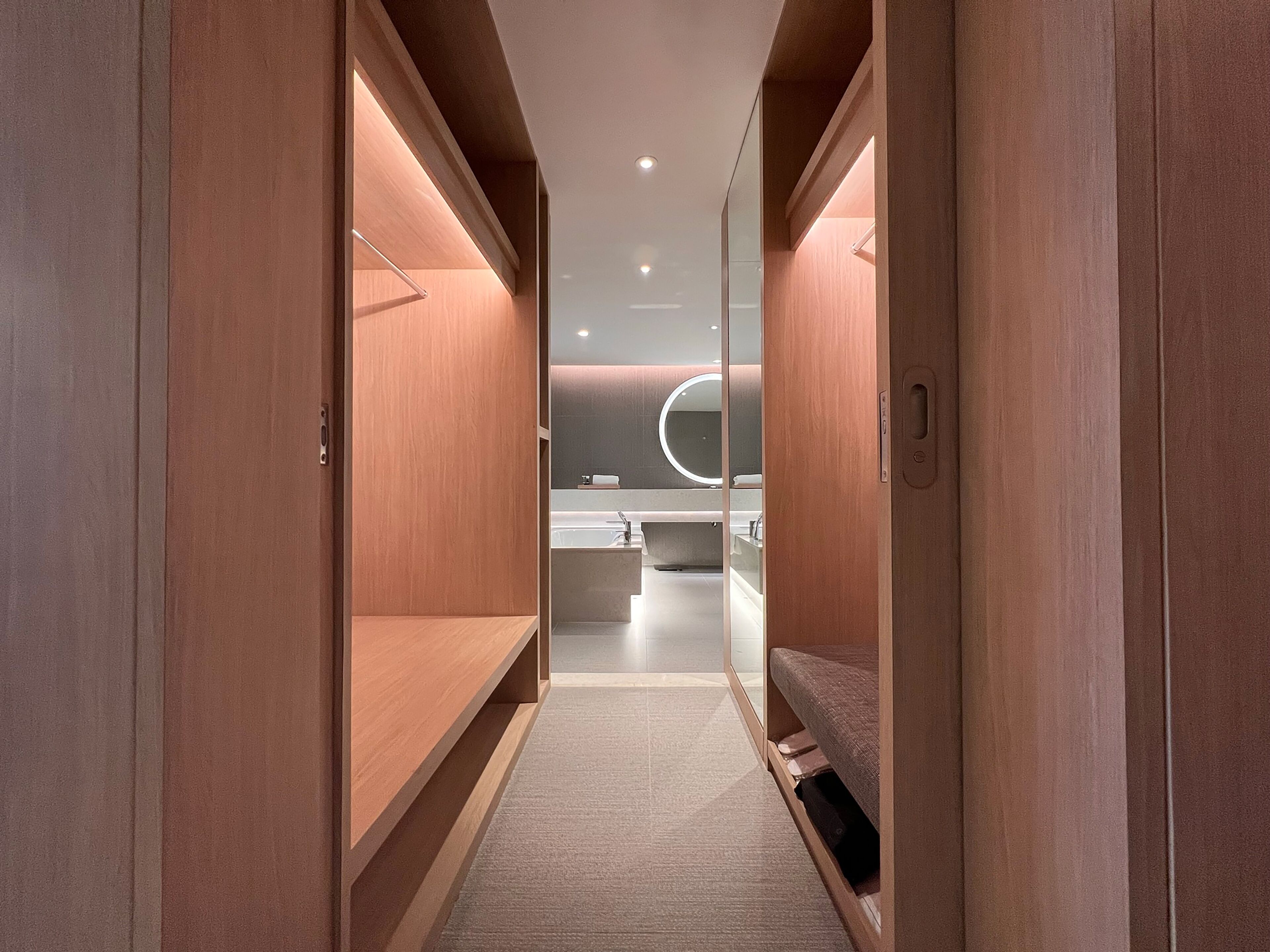 executive suite, 1 double bed | 1 bedroom, in-room safe, blackout curtains, soundproofing