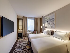 1 kamar tidur, brankas, tirai kedap cahaya, dan kedap suara