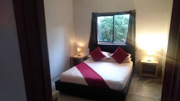 2 chambres, literie de qualité supérieure, rideaux occultants