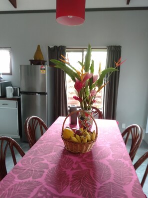 Dining - Te Moana Nui Villa (Rarotonga)