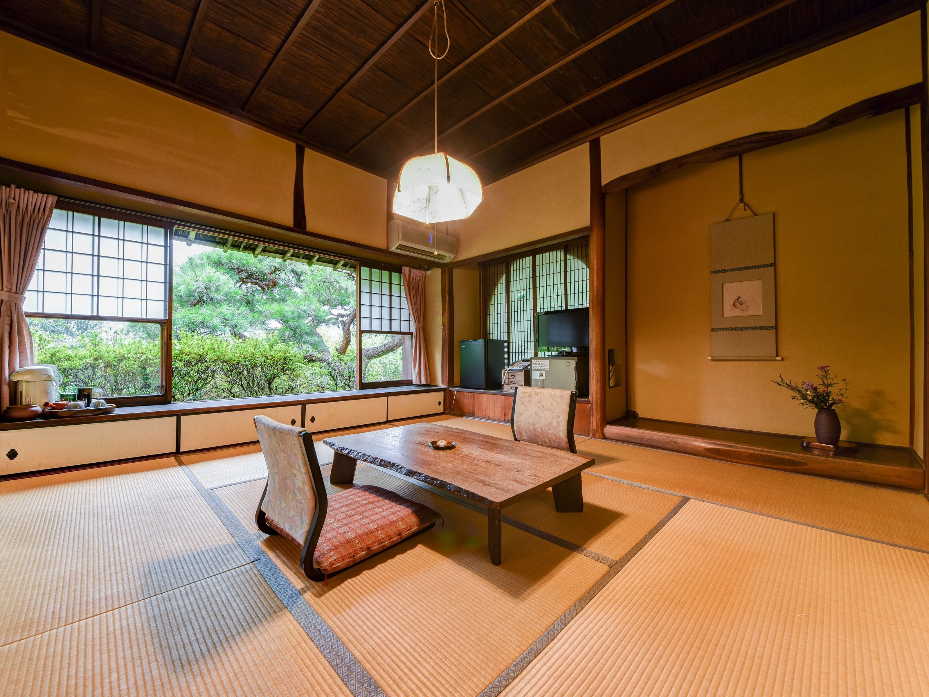 Holiday Home | In-room safe