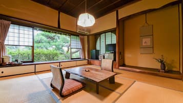 Holiday Home | In-room safe