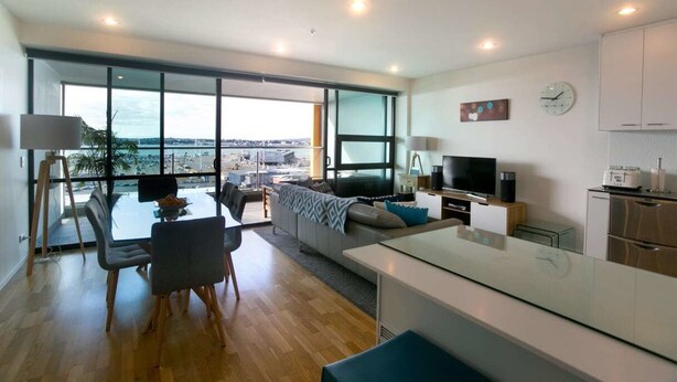 Panoramic-Apartment, 3 Schlafzimmer | Wohnbereich