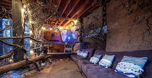 Room amenity - Bear Creek Lodge and Cabins in Helen Ga - Pet Friendly, River on Property, Walking Distance to downtown Helen (Helen)