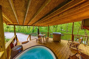 Family Loft, Multiple Beds, Kitchenette, Mountainside | Private spa tub - Bear Creek Lodge and Cabins in Helen Ga - Pet Friendly, River on Property, Walking Distance to downtown Helen (Helen)