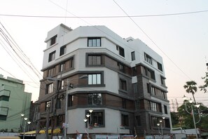 Mặt tiền nơi lưu trú