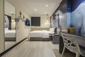 Business Double Room, 1 Queen Bed - The Young Hotel Taoyuan (Taoyuan City)